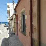 Spartis House 30m From The Chania (Crete)