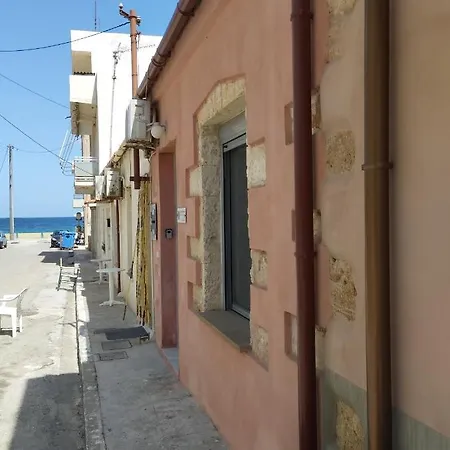 Spartis House 50m From The Chania (Crete)